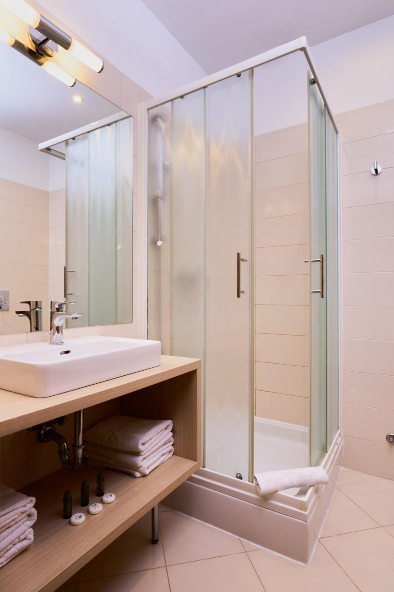 Hotel Phoenix Velika Gorica Room photo