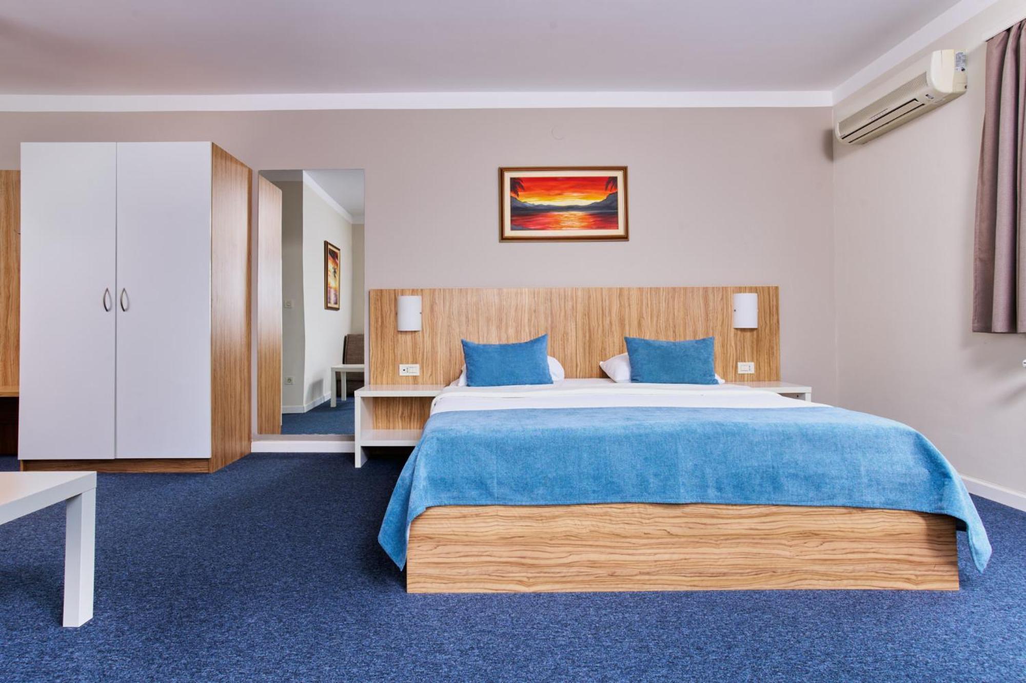 Hotel Phoenix Velika Gorica Room photo