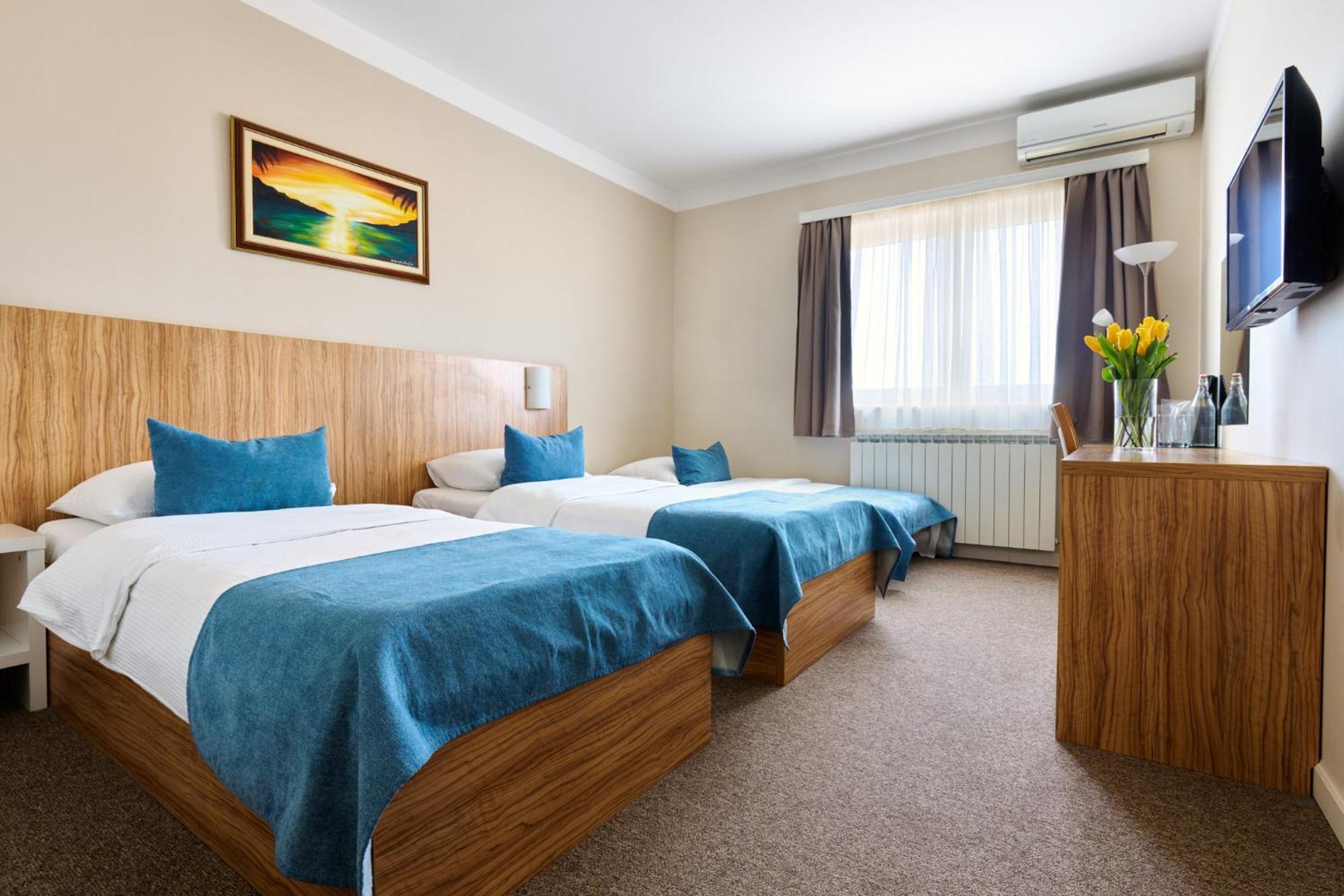 Hotel Phoenix Velika Gorica Room photo